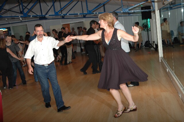min 2008 06 28 aupra dance 106